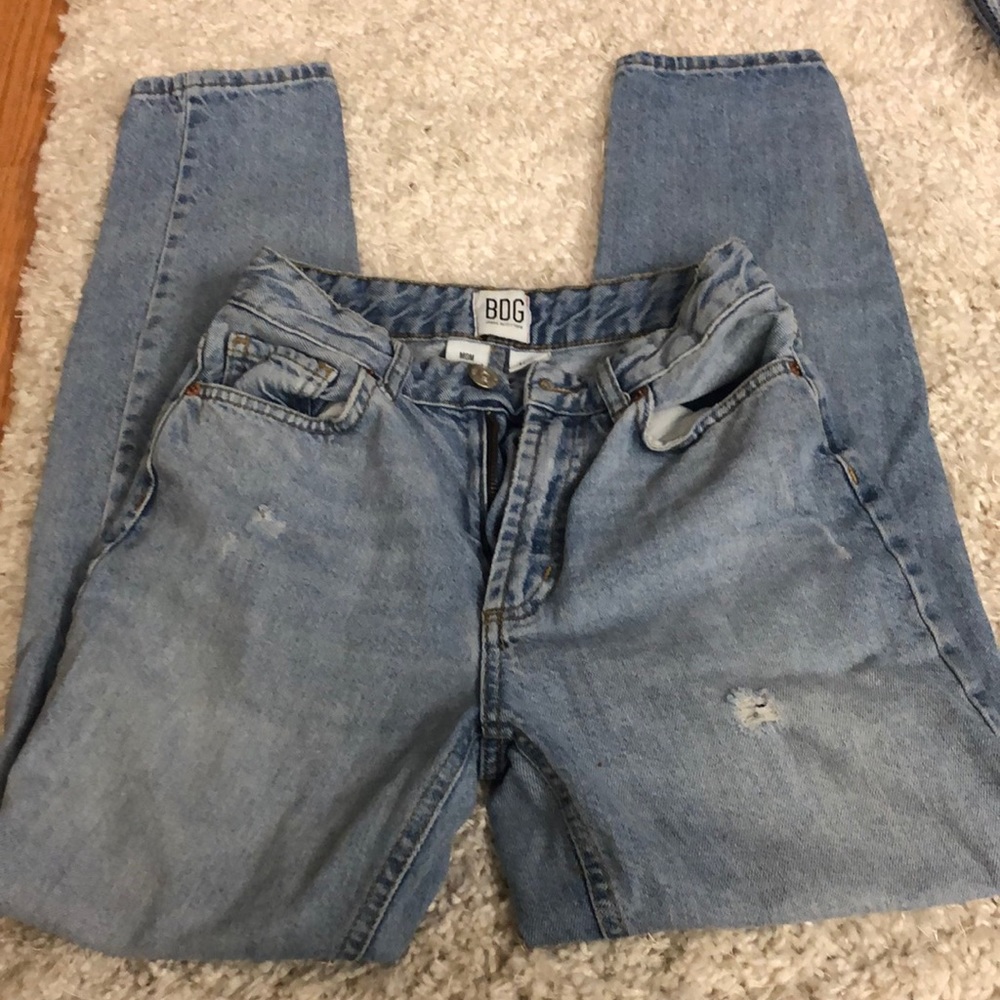 Urban Outfitters Mom jeans size 25